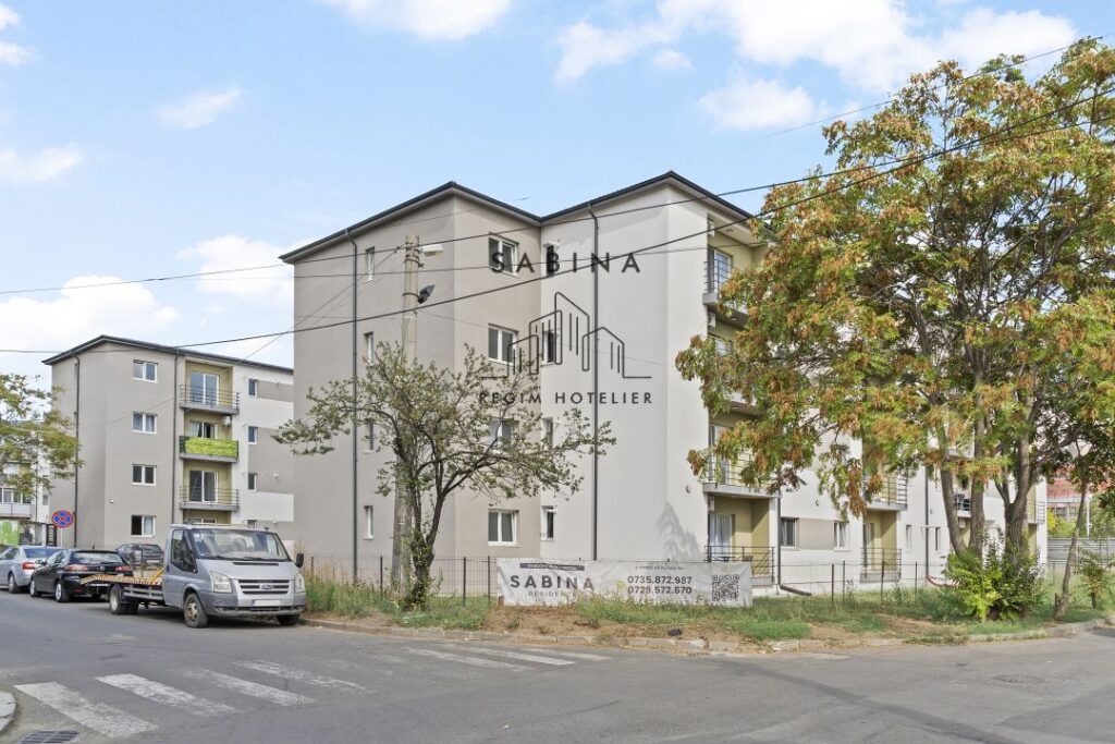 UniqueRoyal (1)