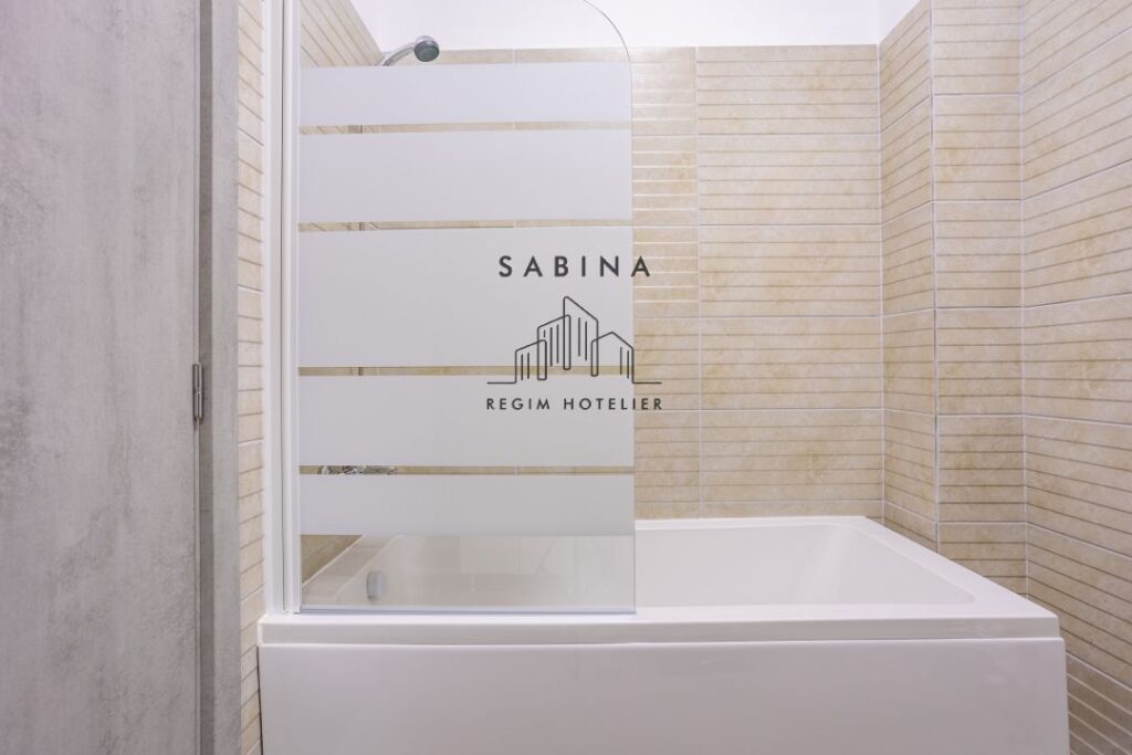 unique-saphire (16)